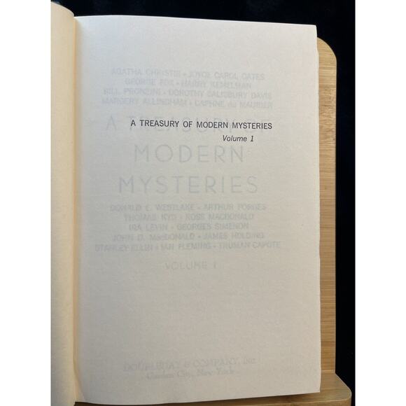 A Treasury of Modern Mysteries Volumes 1 and 2 Book Club Edition Hardcover 1973 - Picture 8 of 15